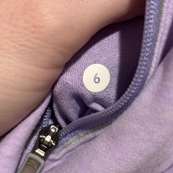Lululemon Run Inspire 1/2 Zip Pullover - Heathered Lilac Size 6 - Picture 5 of 5